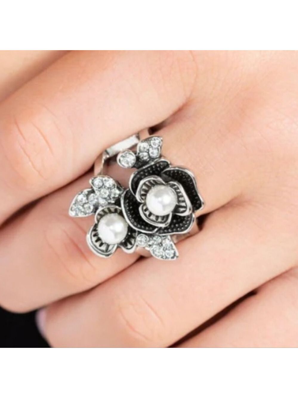 Silver Floral Ring with Pearls